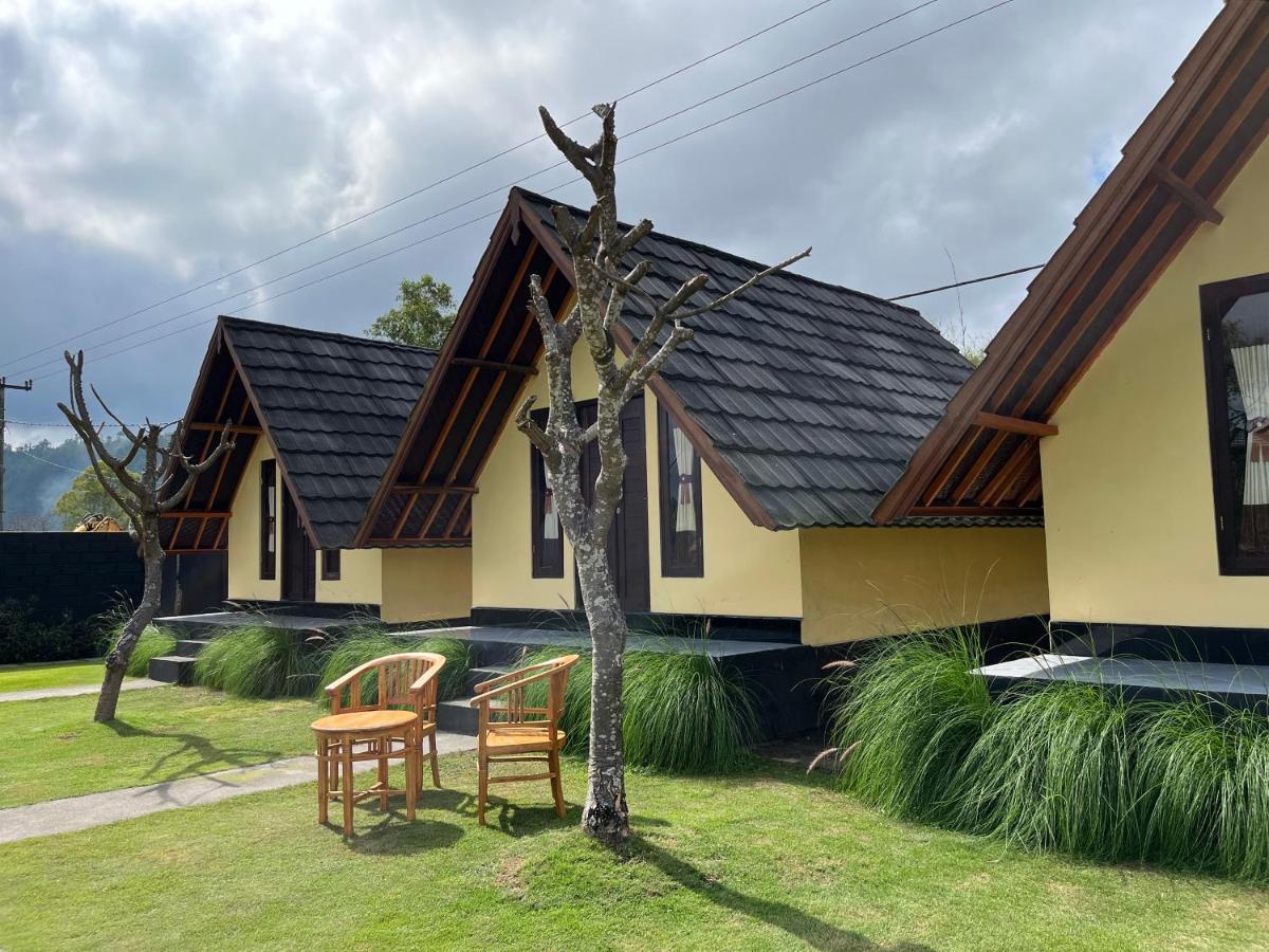 Semadi Mountview Apartment Baturaja  ภายนอก รูปภาพ